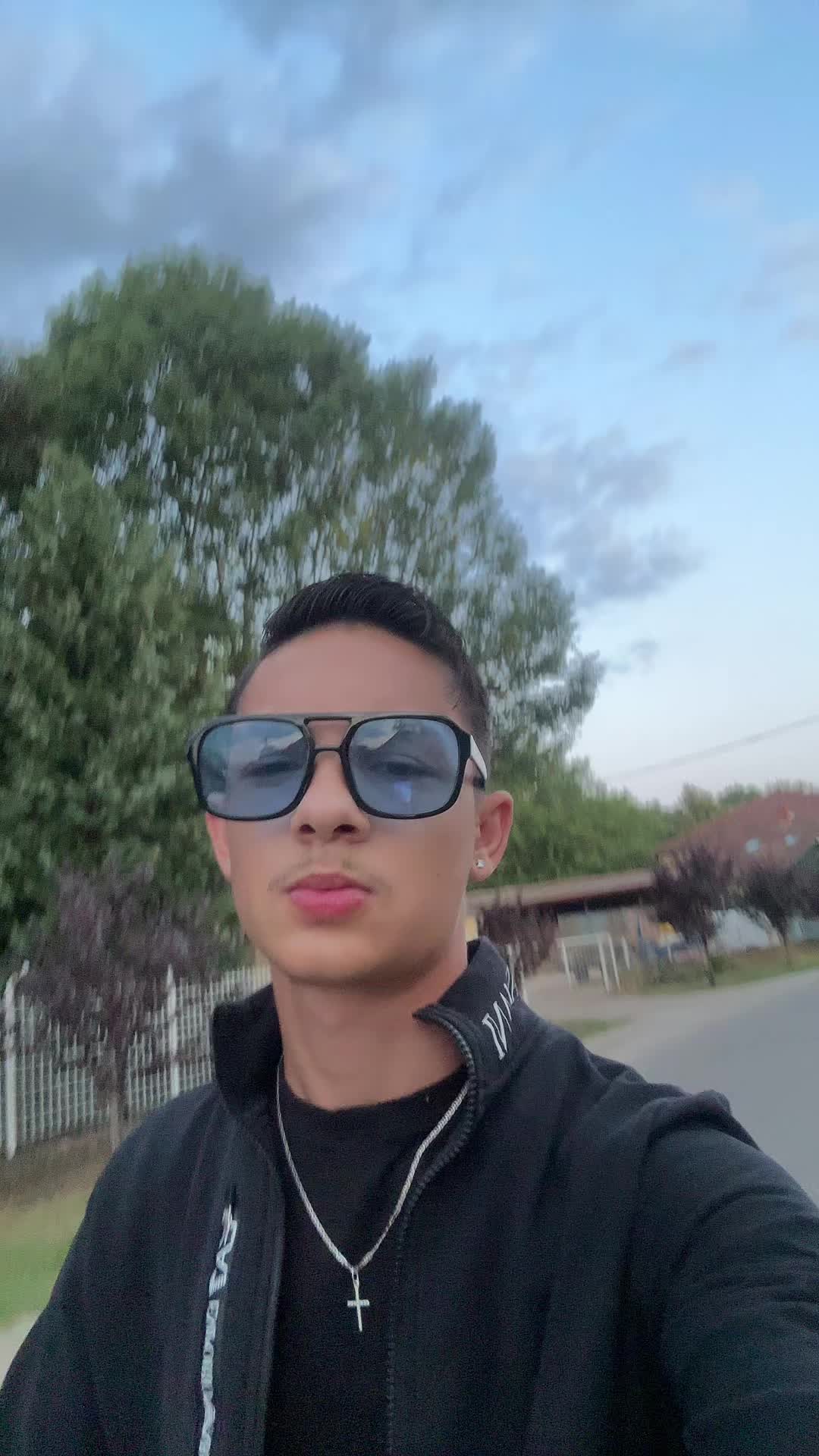 @DANI🖤🩶🤍