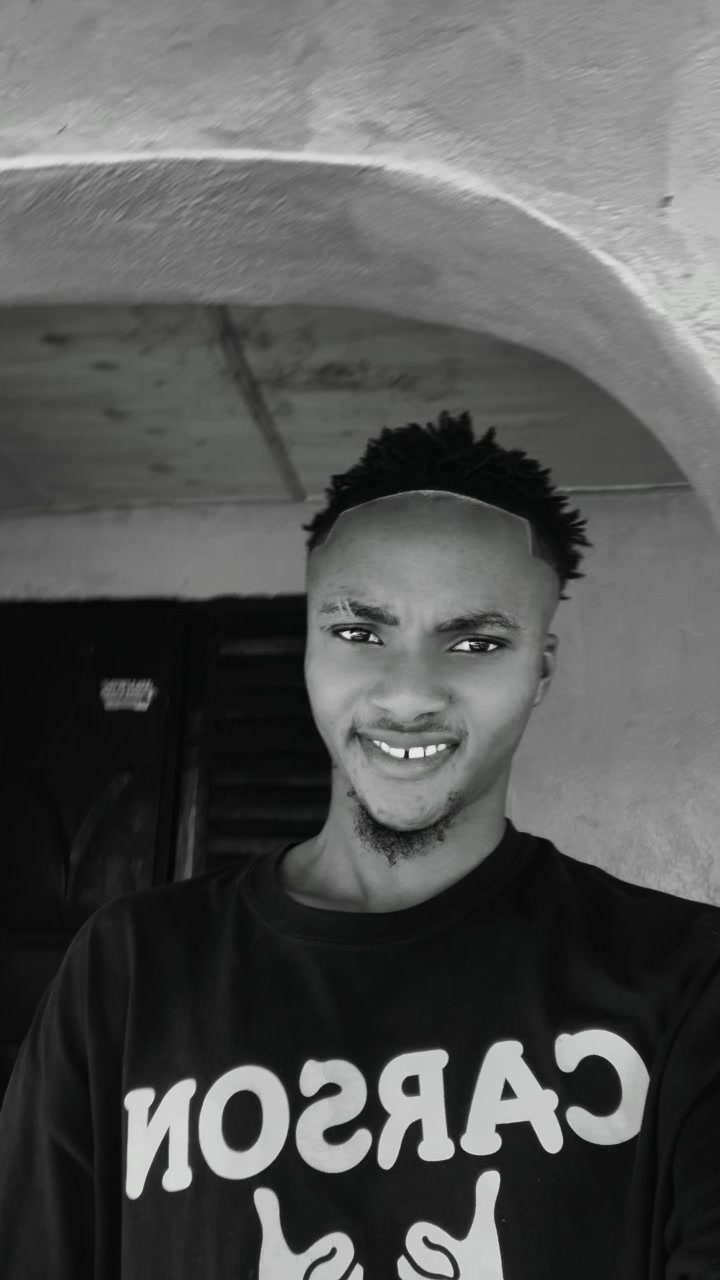 @Call me-Man-Boi 🦅💯🇬🇳 🇱🇷