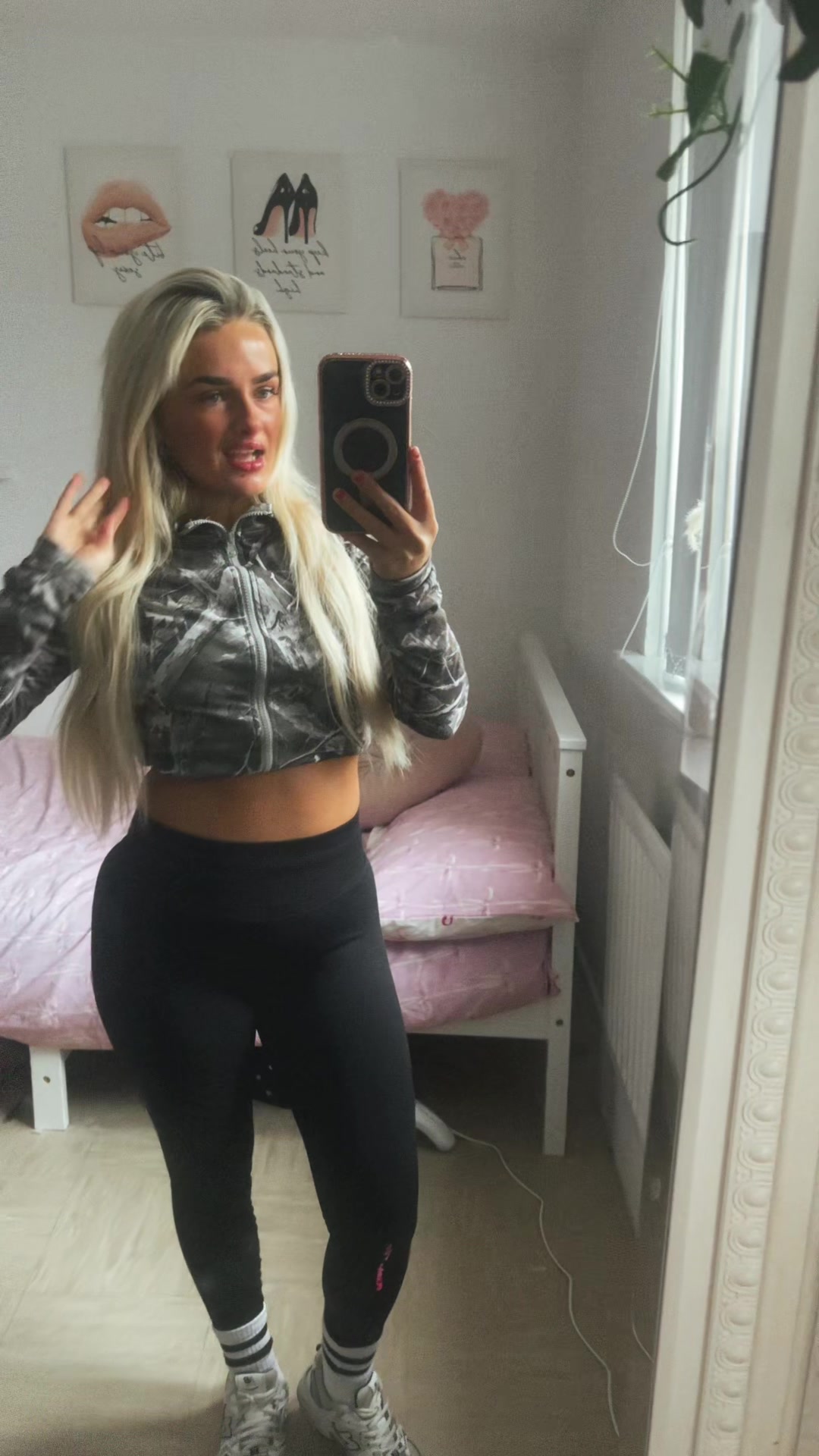 @🎀Lucy Byers🎀
