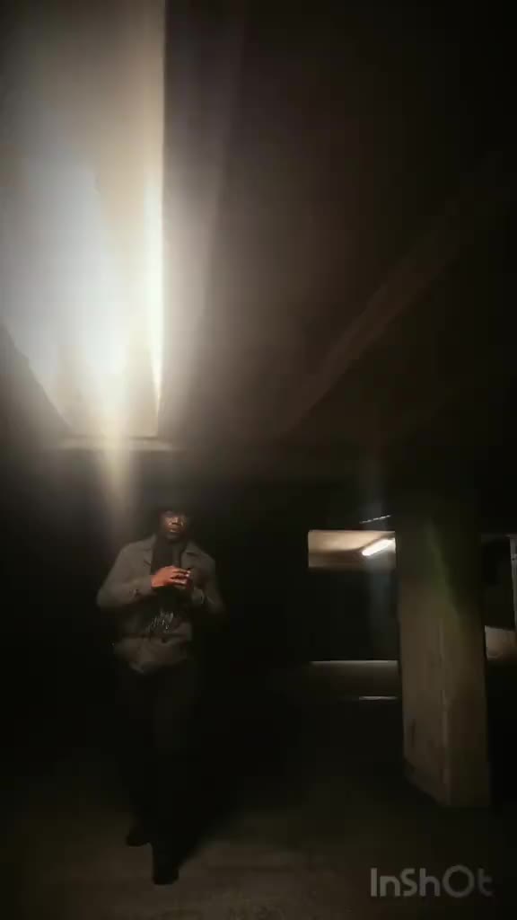 @BIGMAN_STUDIO100