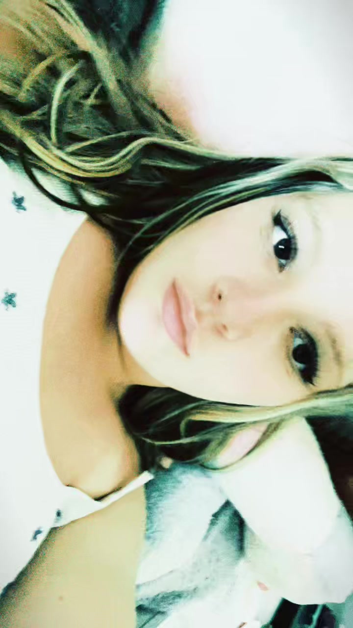 @𝒮ℴ𝓅𝒽💗