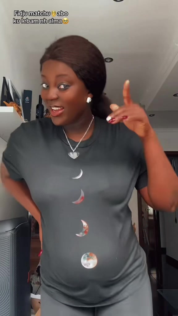 @Badjuda Rica Uncandia 👸🏾🦋
