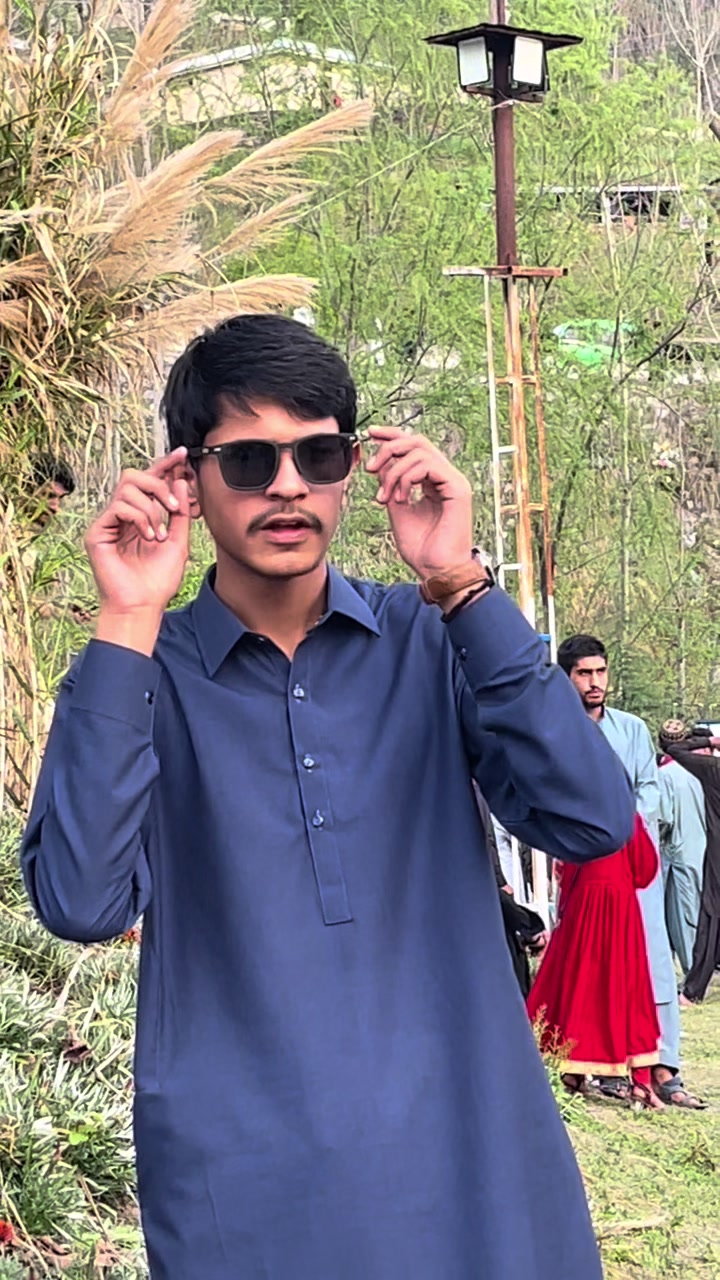@★彡[ZEFOX AHMED ]彡★