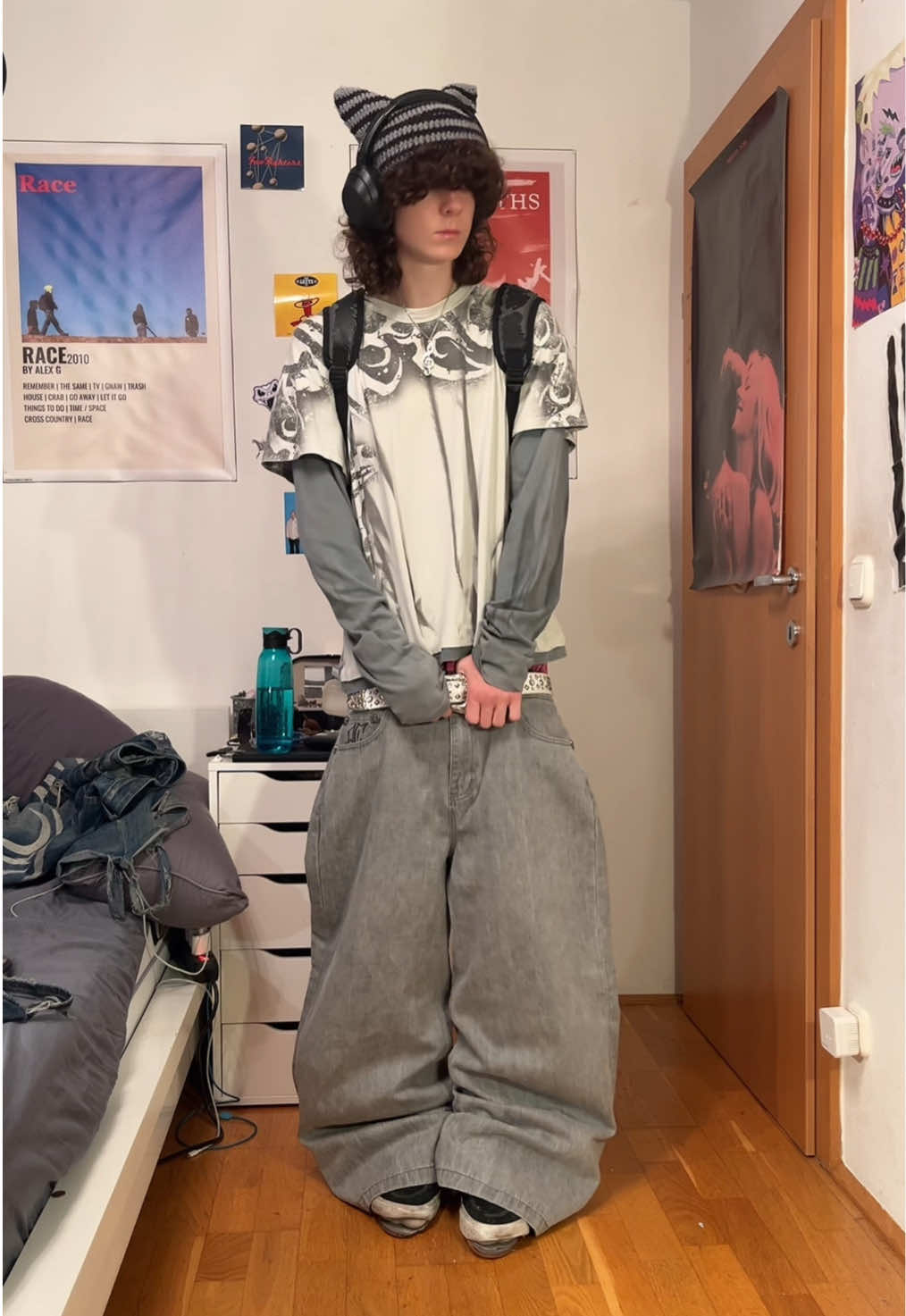 @Pol