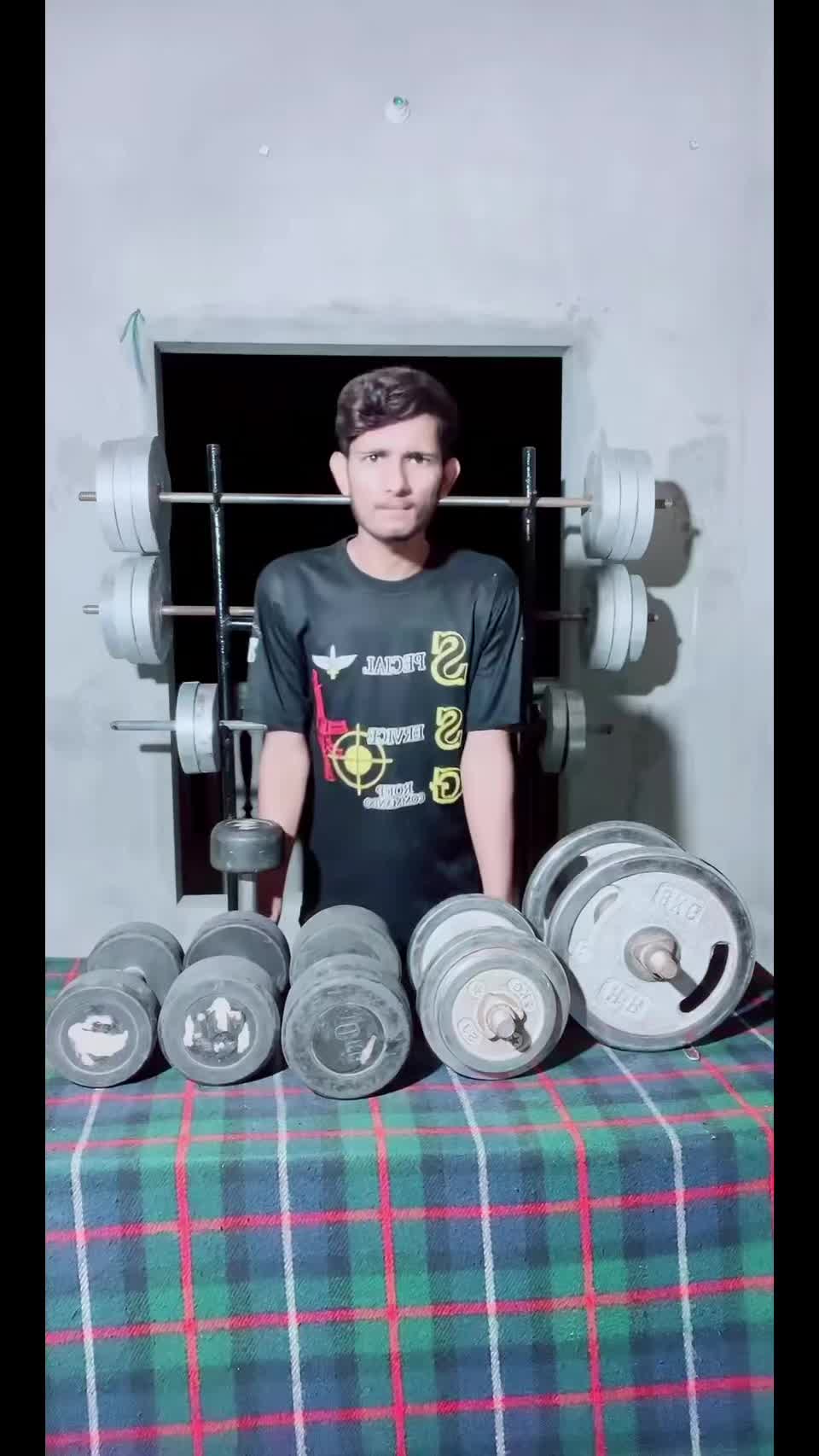 @Bodybuilder boy
