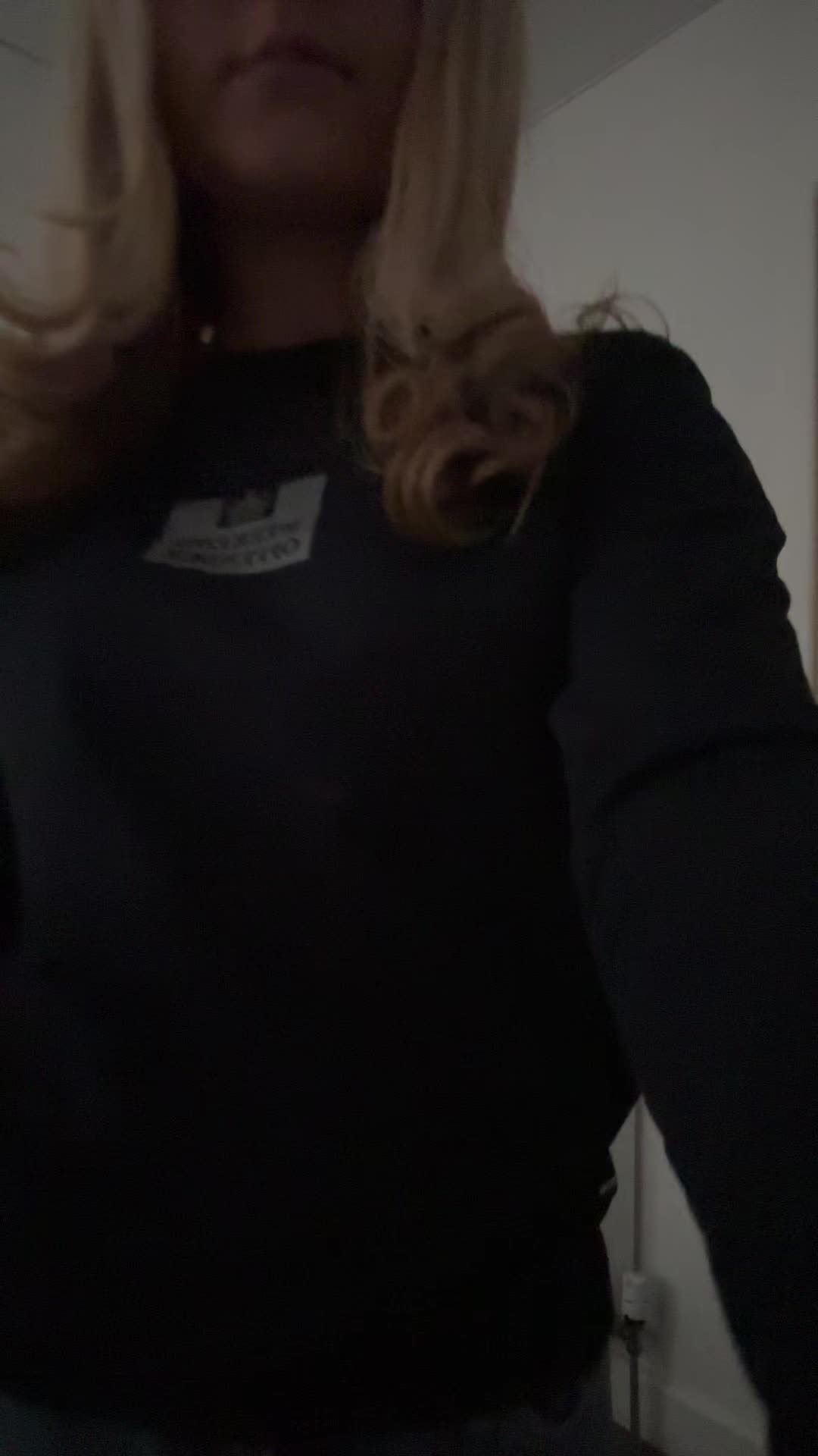 @laceyxo
