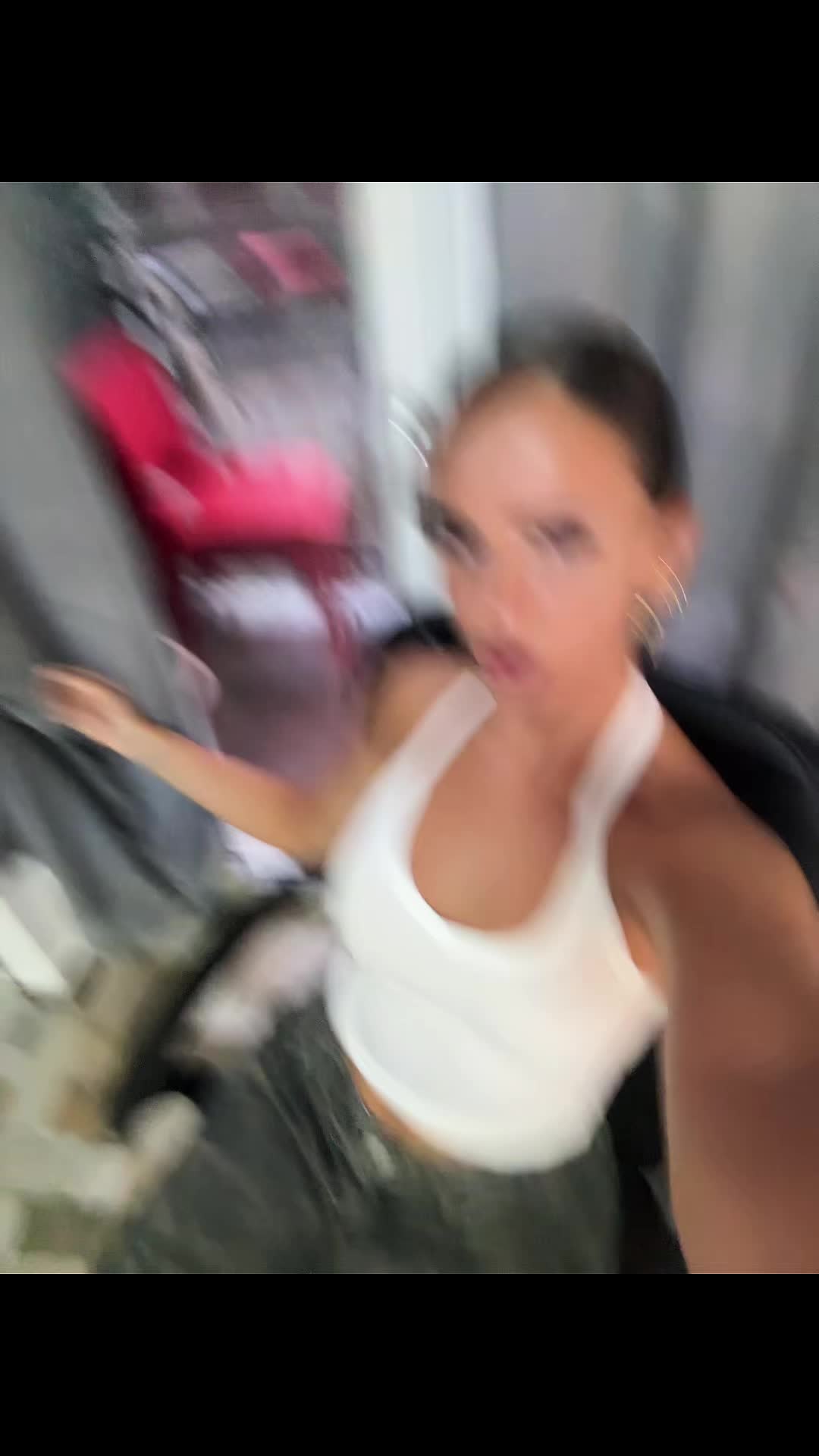 @𝓔𝓿𝓮𝓵𝔂𝓷 🩷