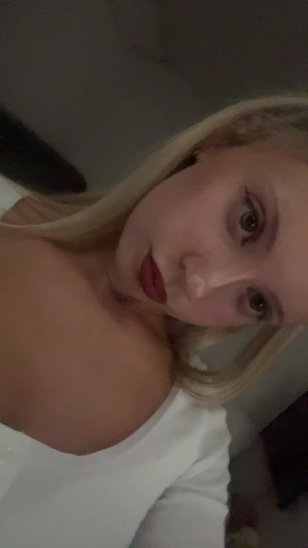 @Lolapriv11