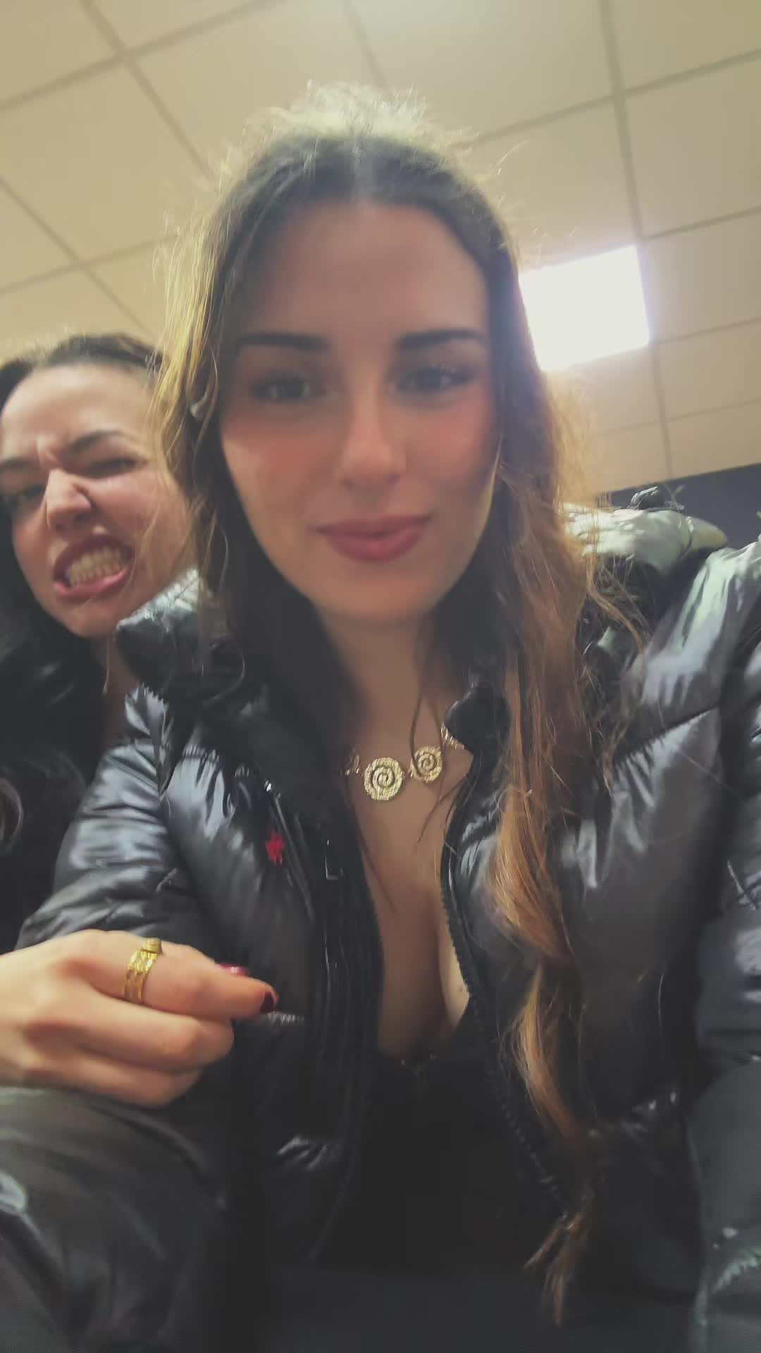 @clau_saz