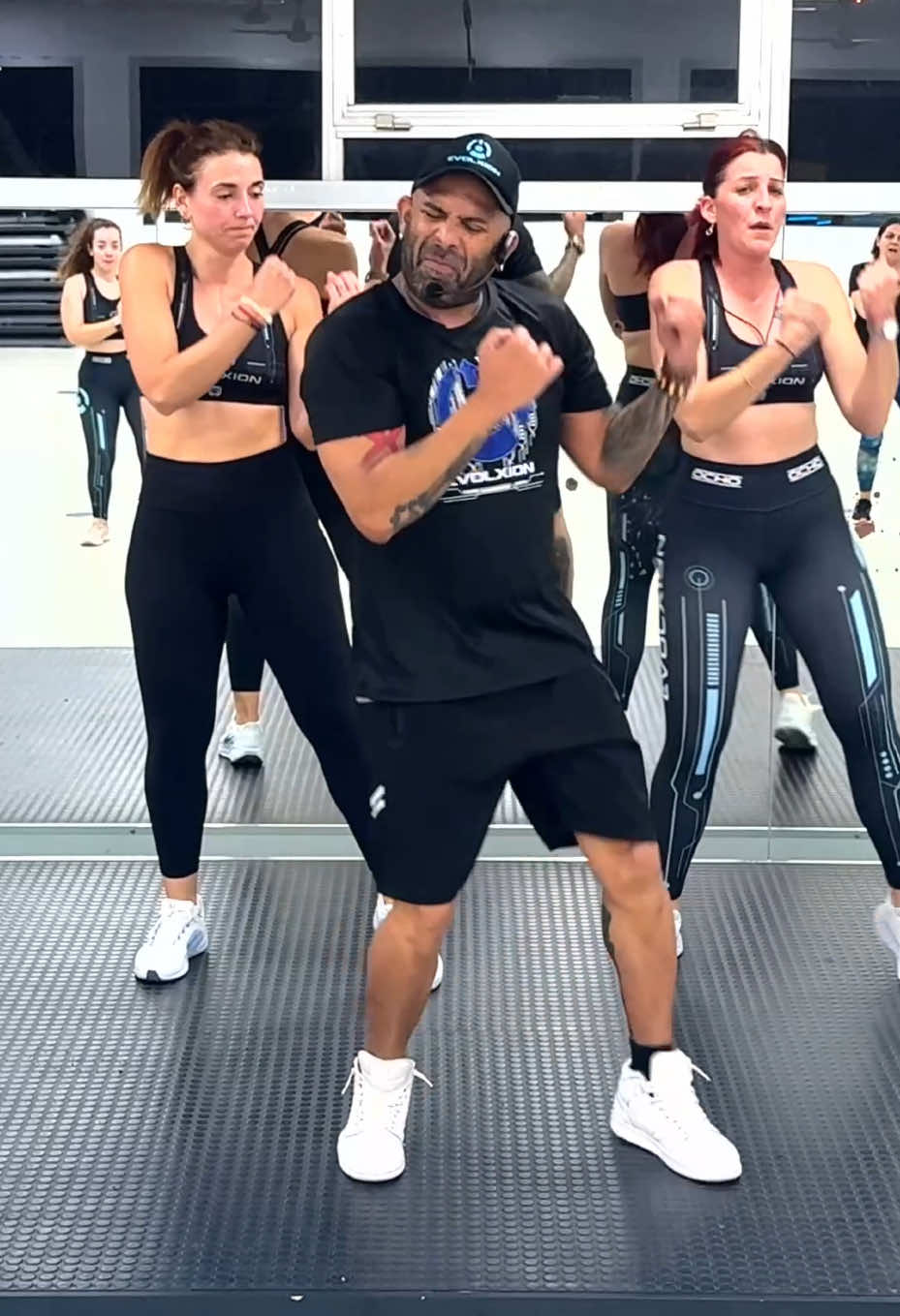 @EVOLXION Baile Fit Emocional