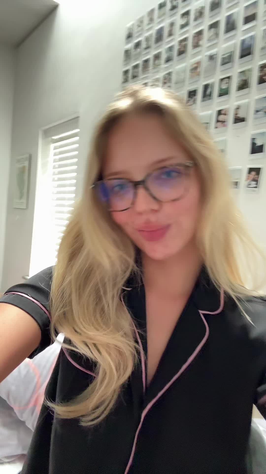 @Elise