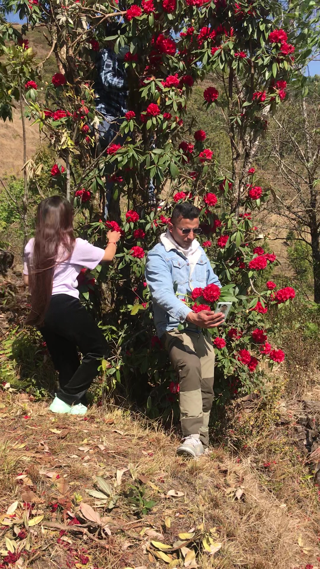 @Anuskamrit 👸&hearts;️🤴🏻🧿