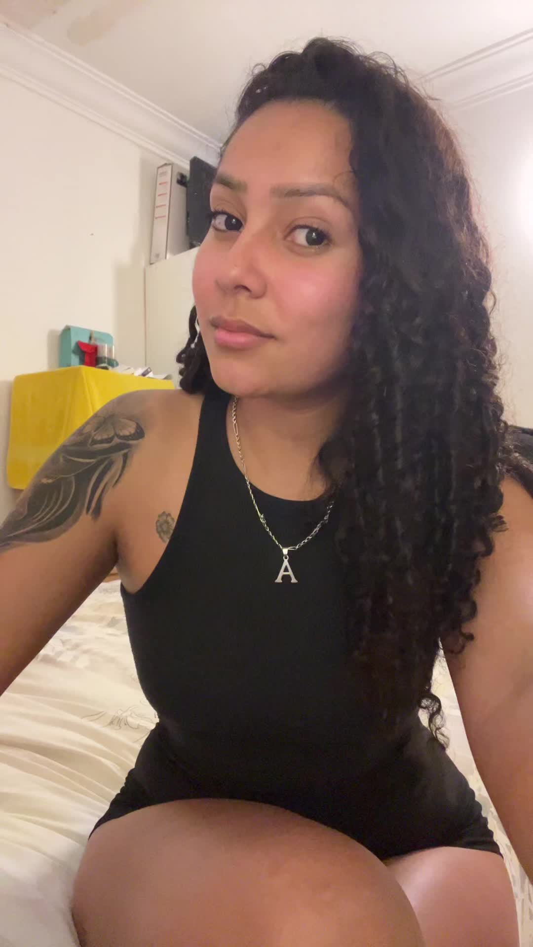 @Andrea👩🏽🦱🇵🇾