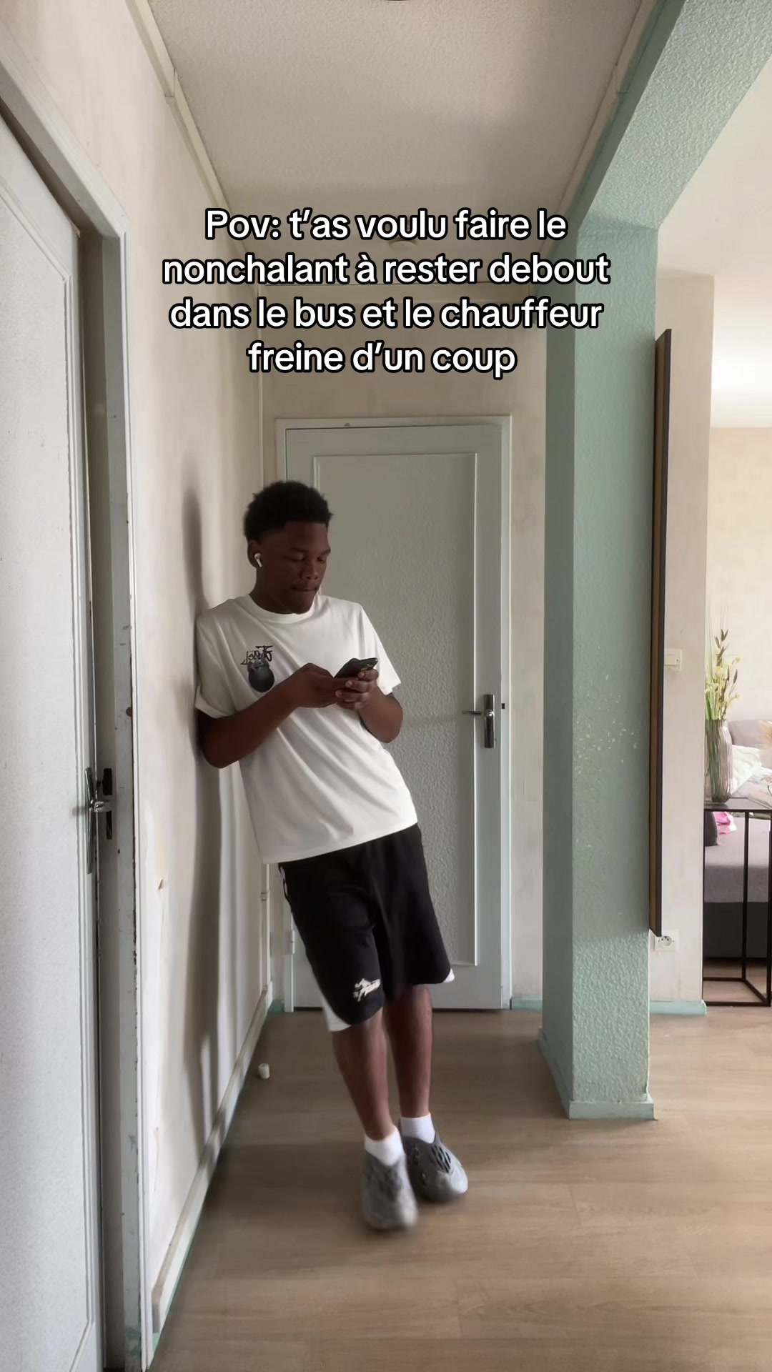 @︎