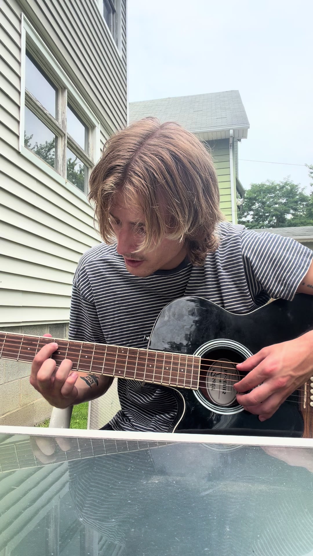 @Aydenand6strings