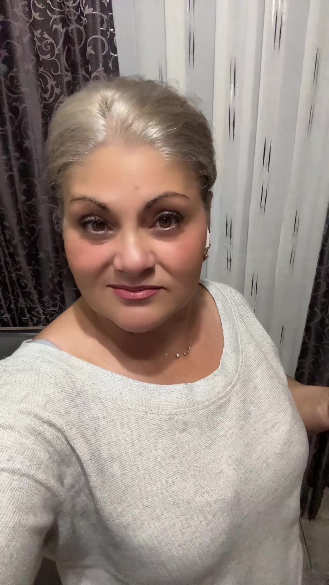 @Angela Vama