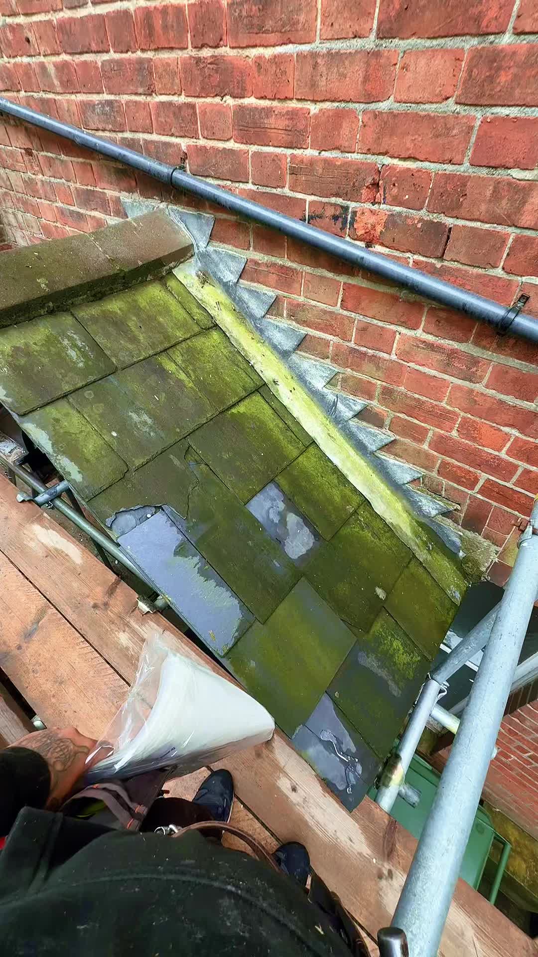 @brown_roofing22