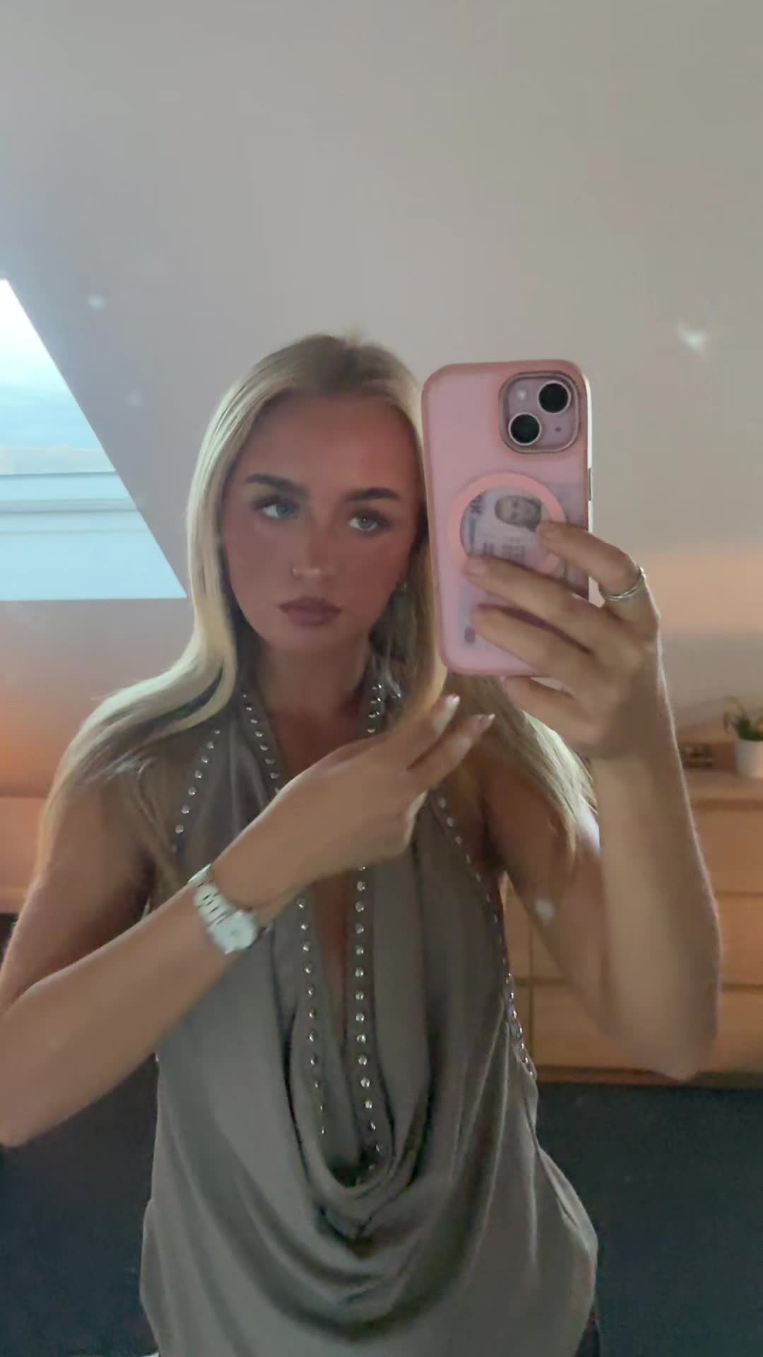 @ella