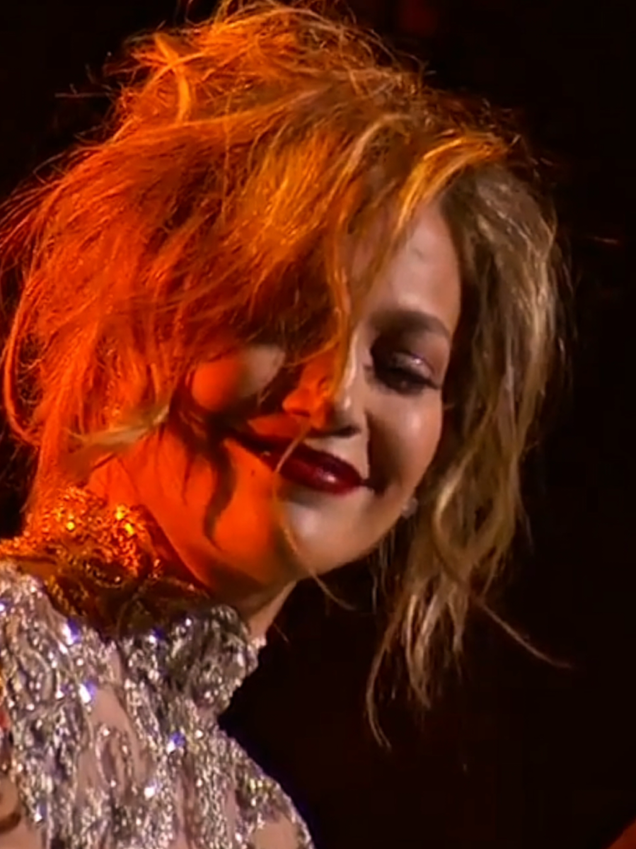 @Jennifer Lopez