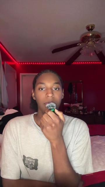 @Pxintedred