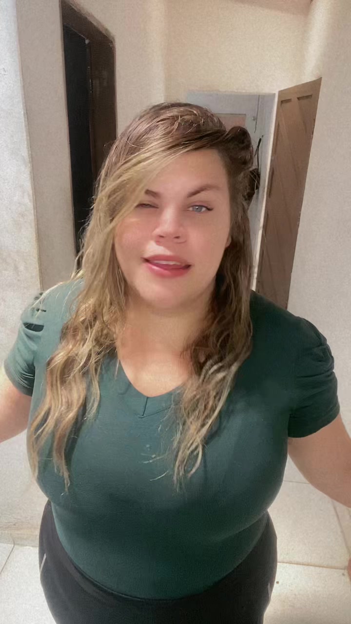 @Babi Nunes***