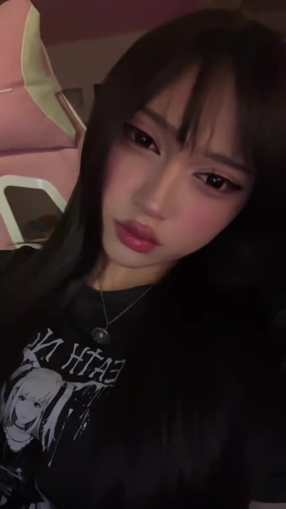 @ᴍᴀɪ𖣂