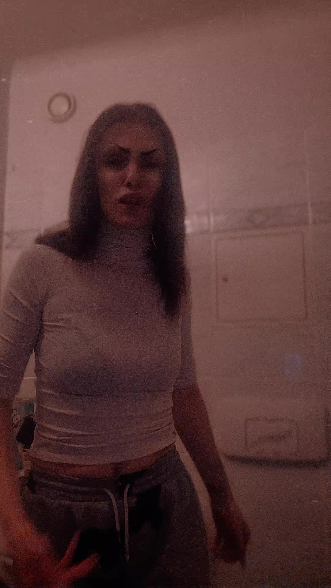 @neveryours