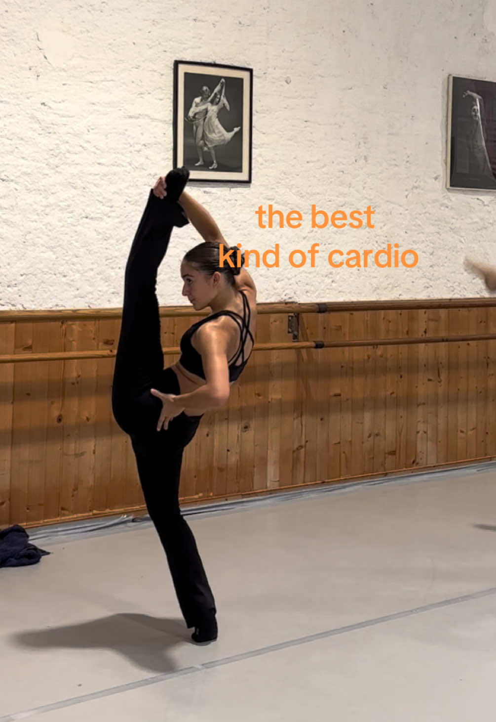 @Smovesira
