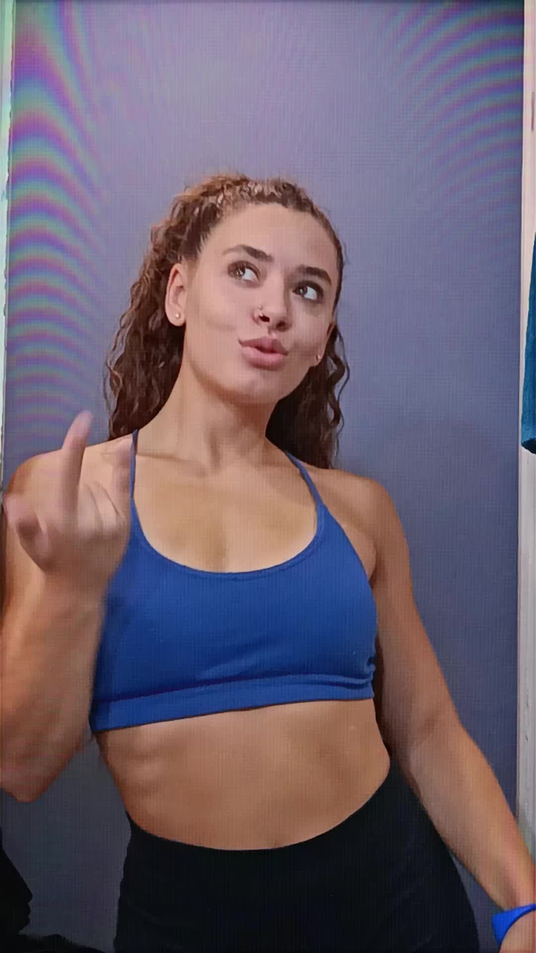 @lunaticaa10