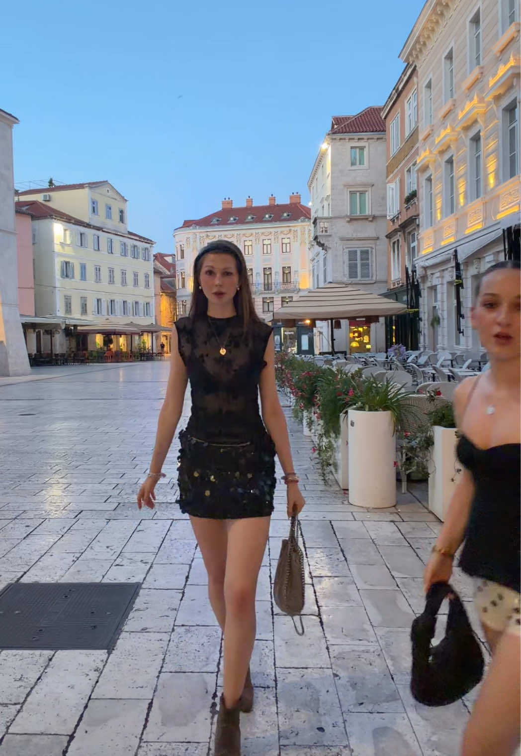 @mira