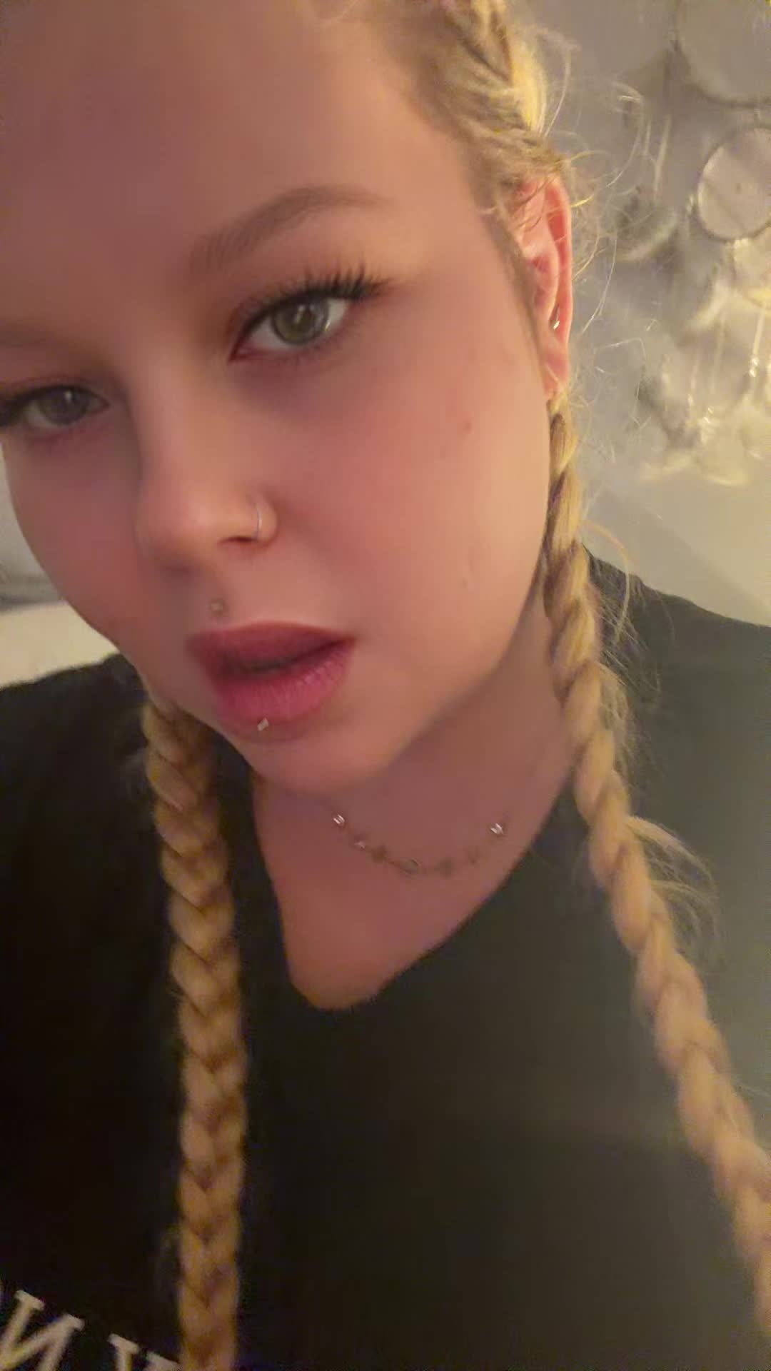 @whosthiseef