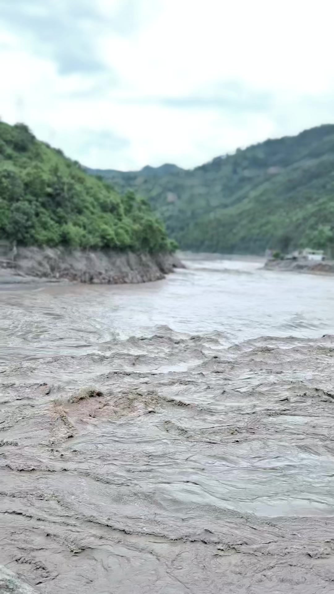 @धादिङ्गे राजा015