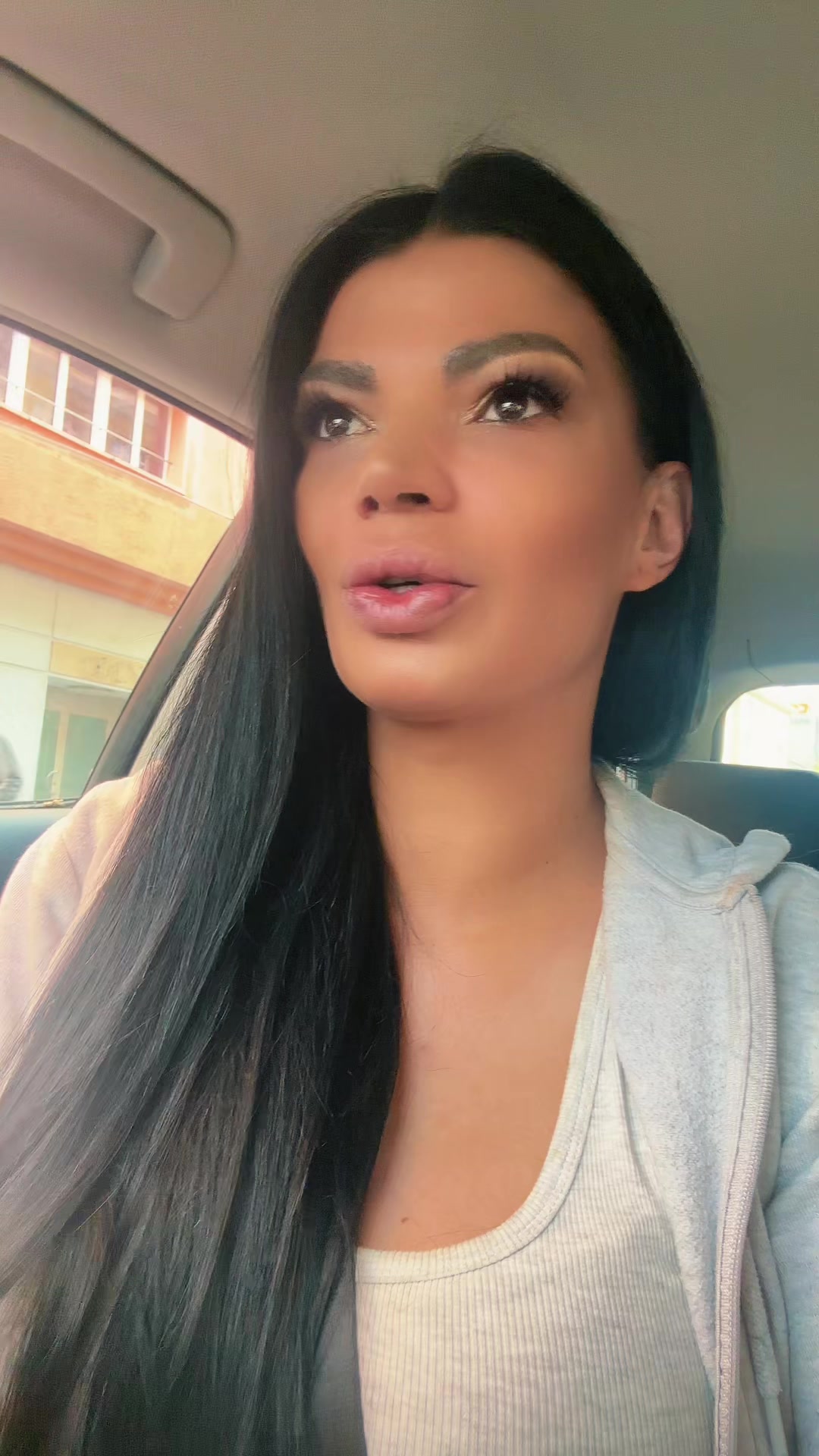@BambinaHoney🐒