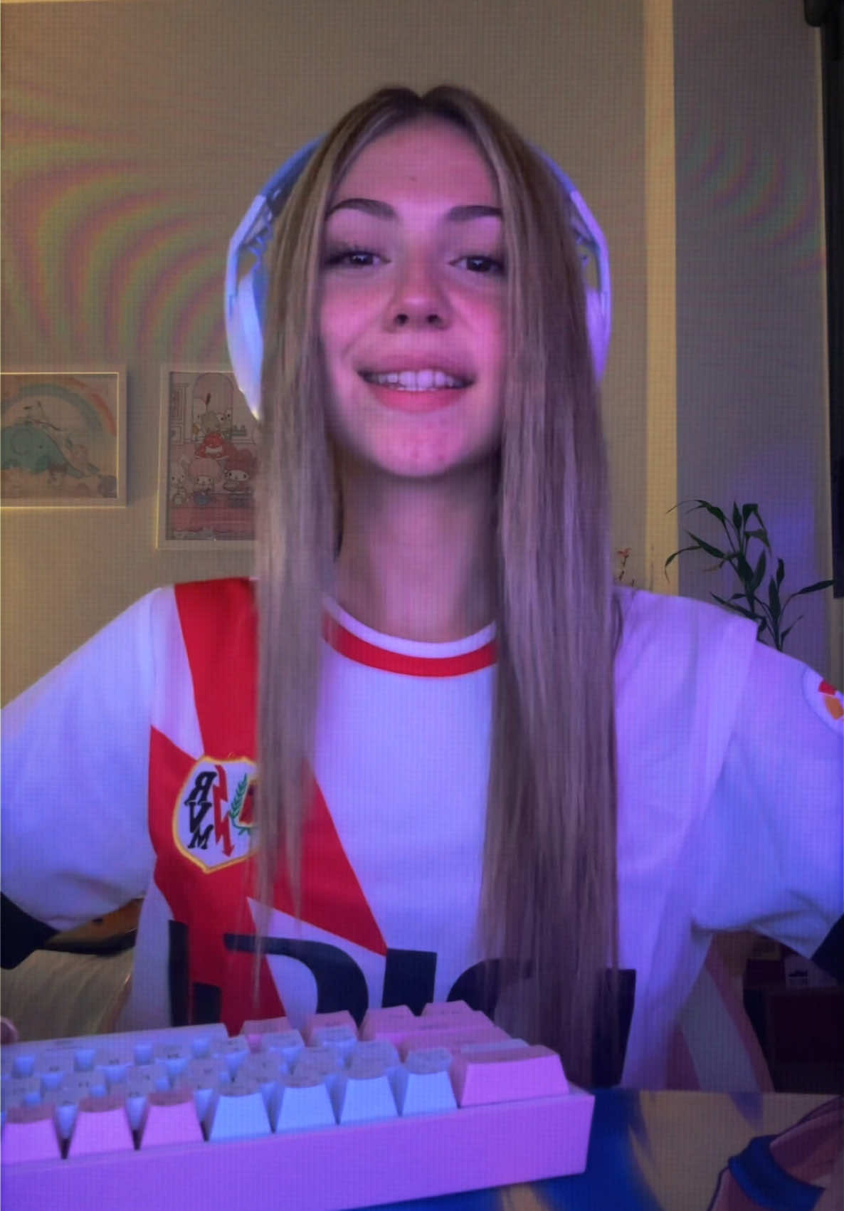 @𝑀𝓊𝓇𝒾 🎀