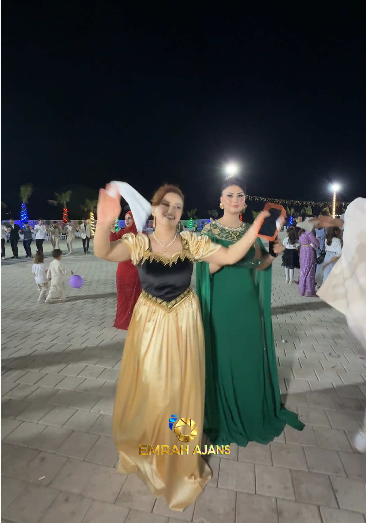 @emrahajans