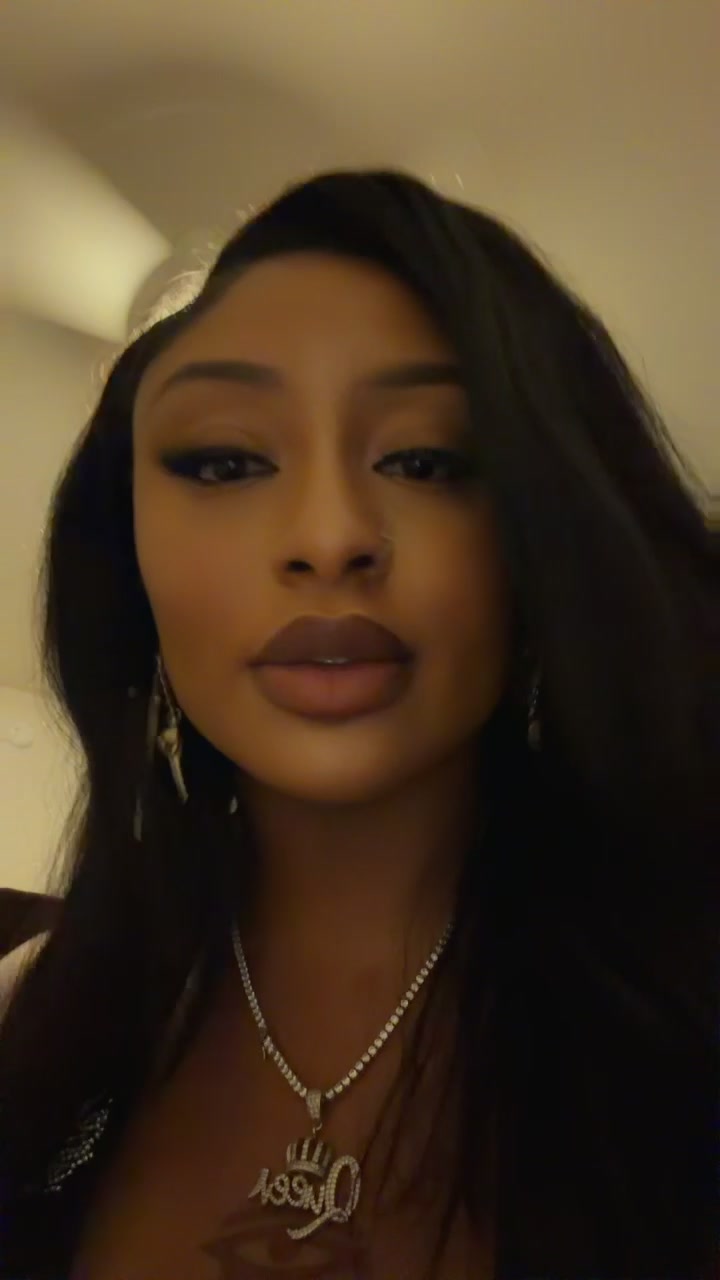 @Ifeoma_sophia
