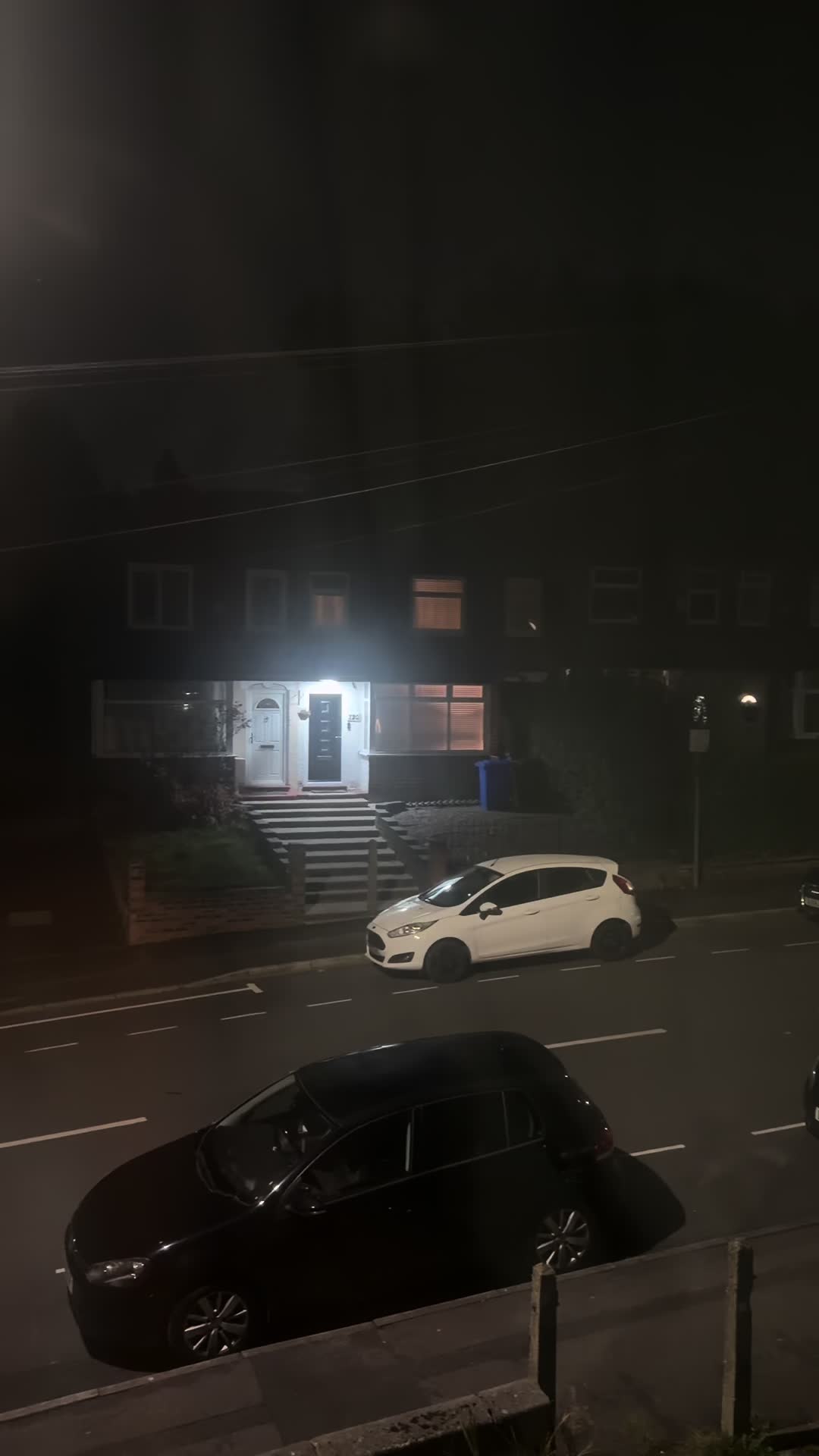 @Zoii 🇵🇰🇬🇧