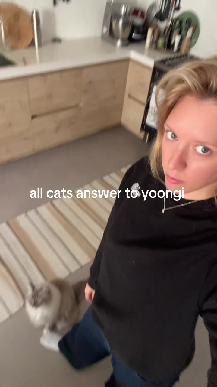 @emelie