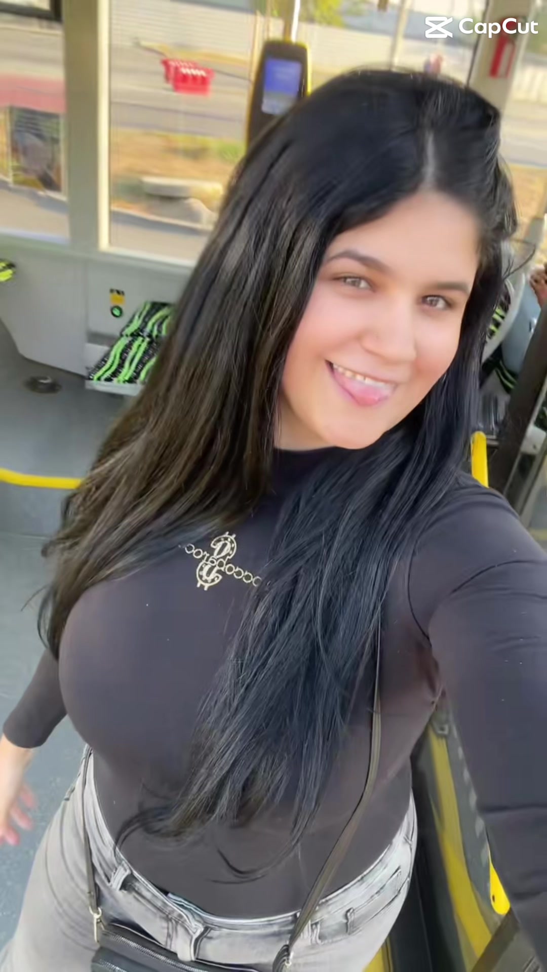 @claudya.alex15
