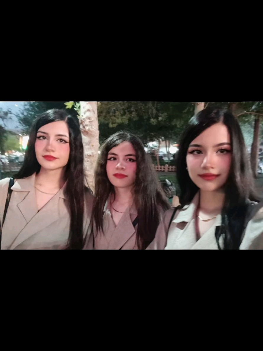 @𝒯𝒽𝑒𝒯𝒽𝓇𝒾𝓅𝓁𝑒𝓉𝓈