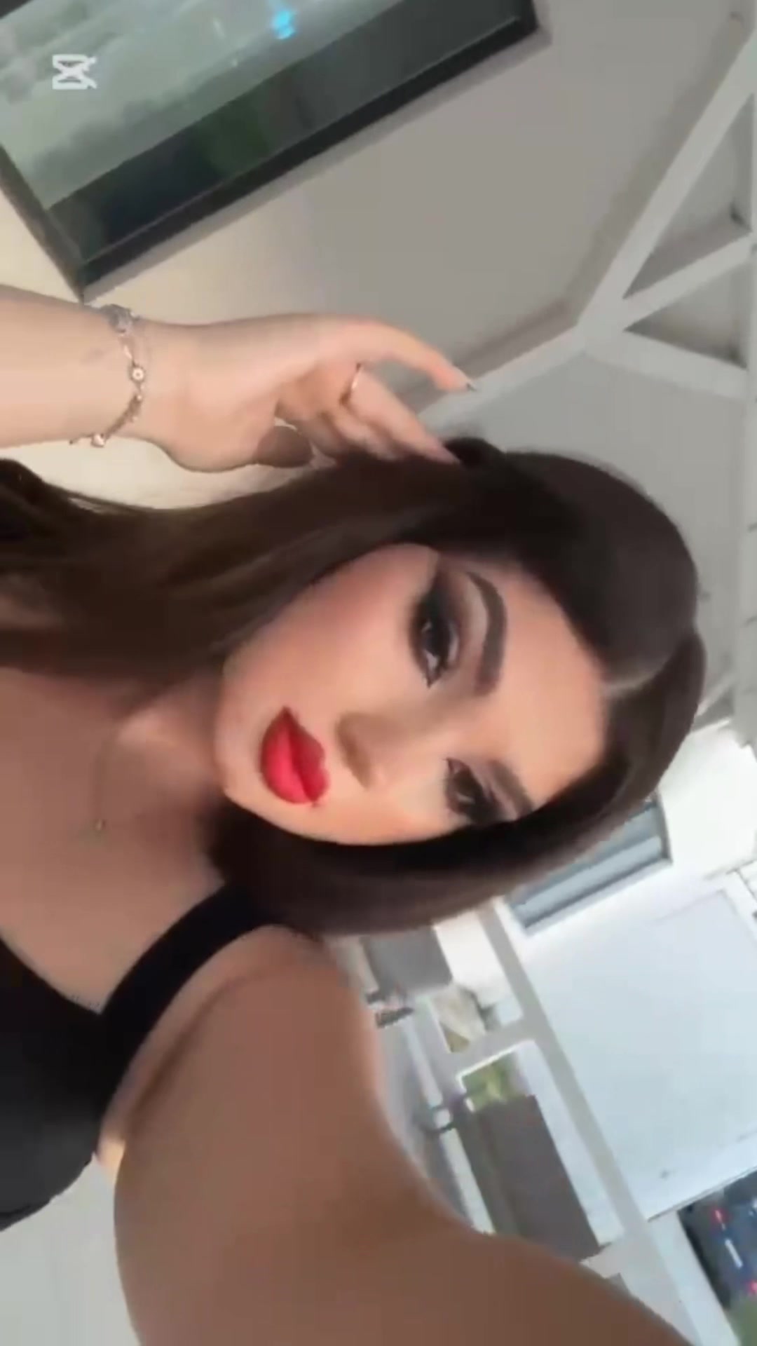 @elena🍒