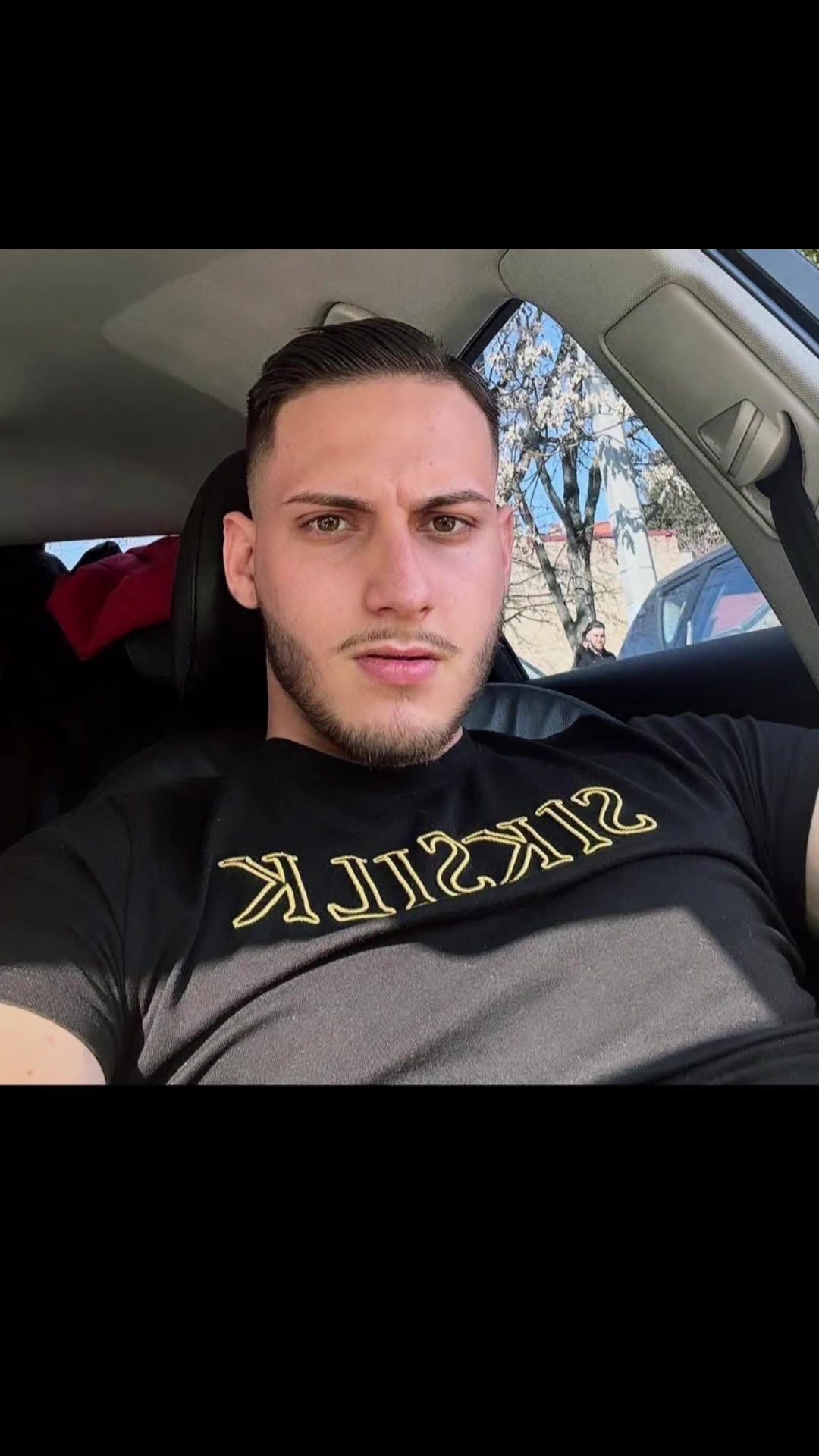 @KÖKÈNY_HENRIK