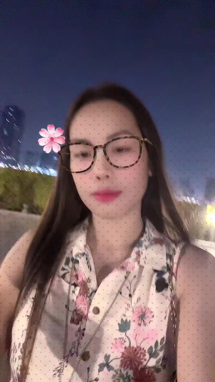 @lyn_bongz