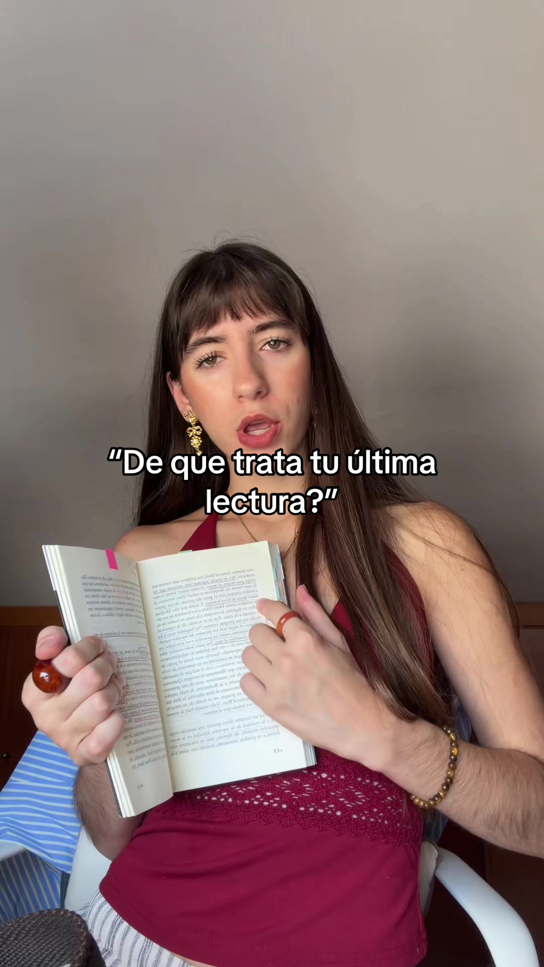 @María