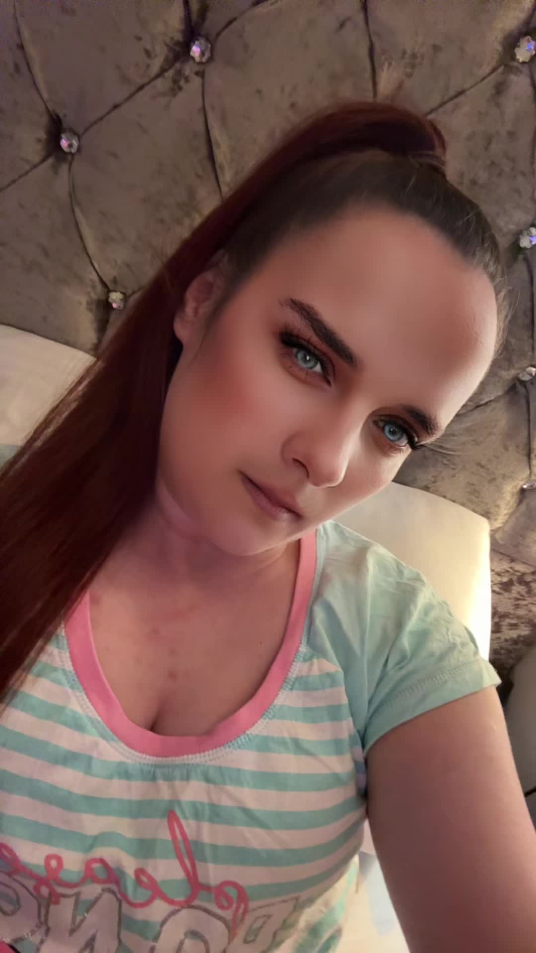 @queen.betty.bee