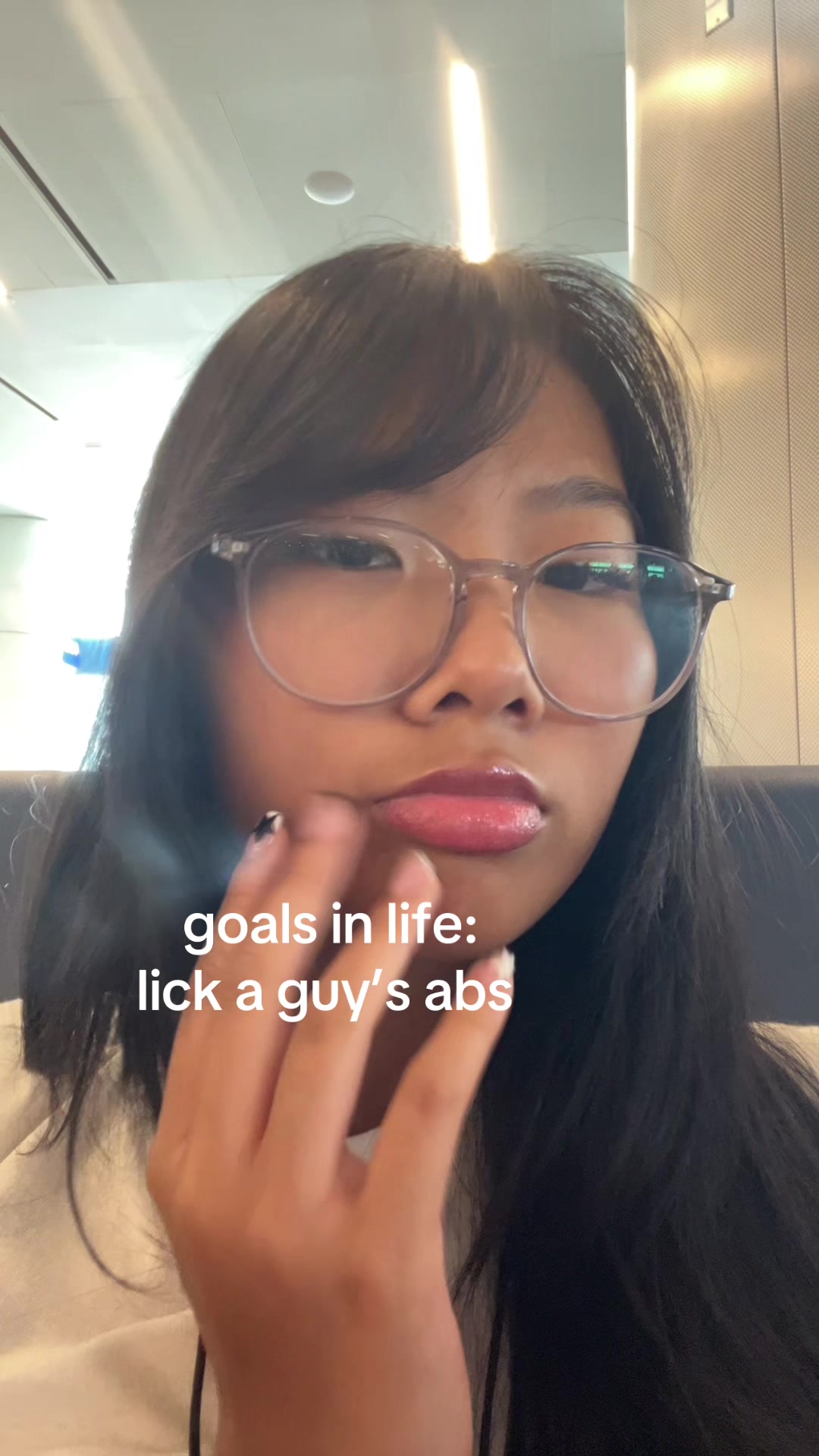 @bella