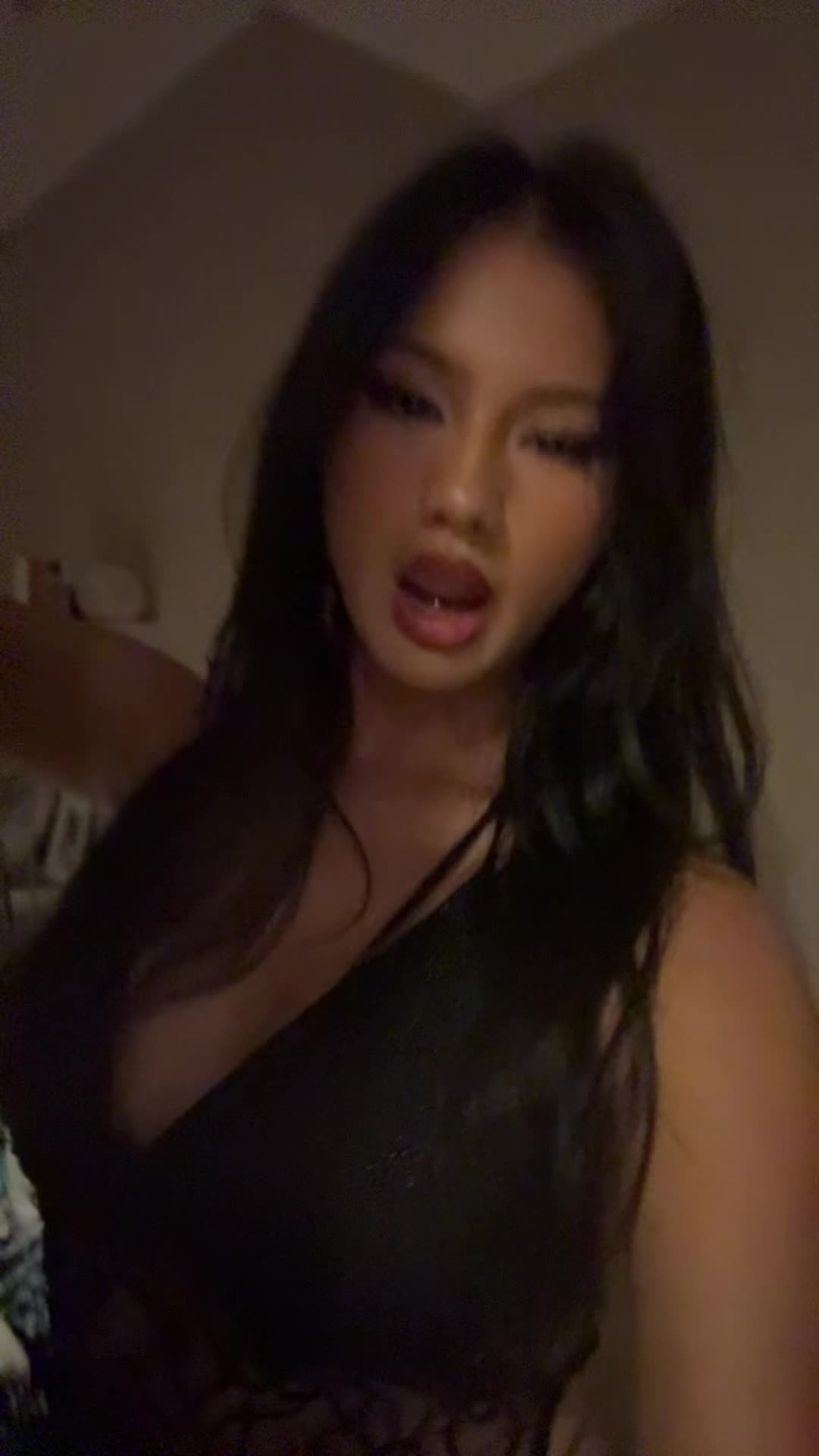 @chloe