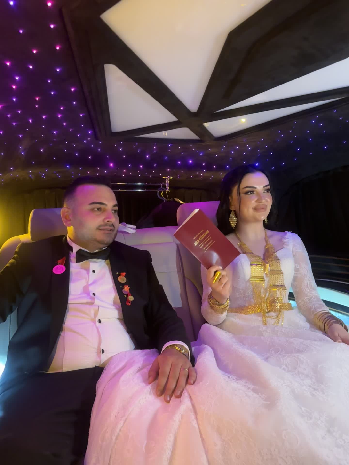 @Eyşan