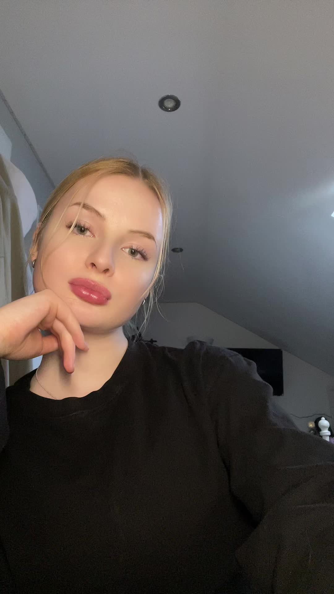@Milena💥