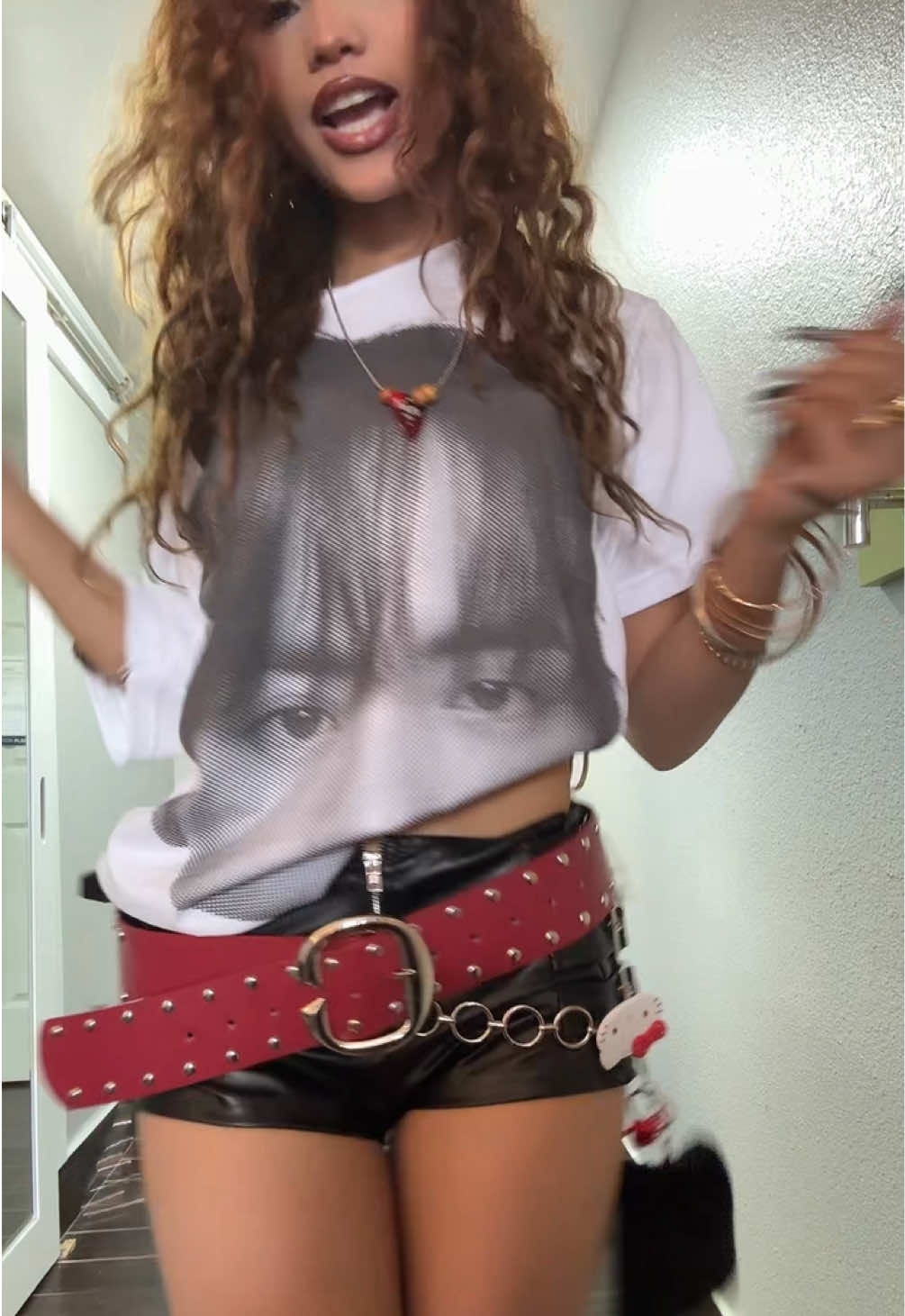 @Lyric 🫧⋆｡˚